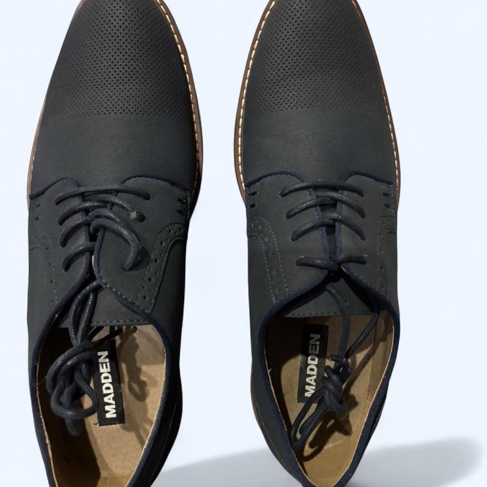 Madden Men's blue Oxford Shoes New with box
